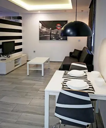 Conil Red-black Apartamento