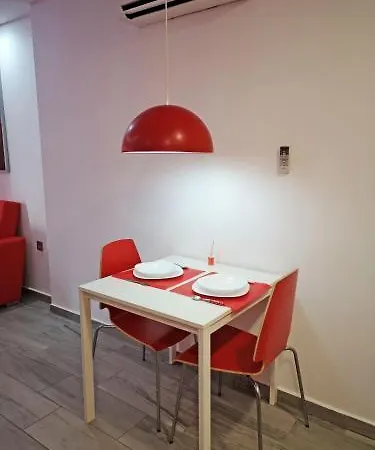 Conil Red-black